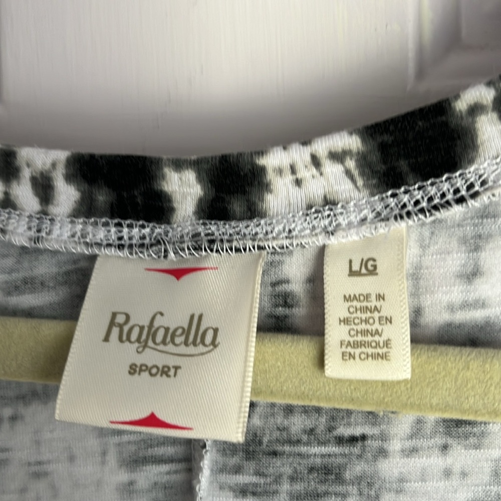 Rafaella Sleeveless Dress - Picture 5 of 7